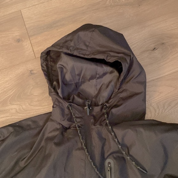 CSG black XL white and purple Windbreaker - Picture 4 of 4